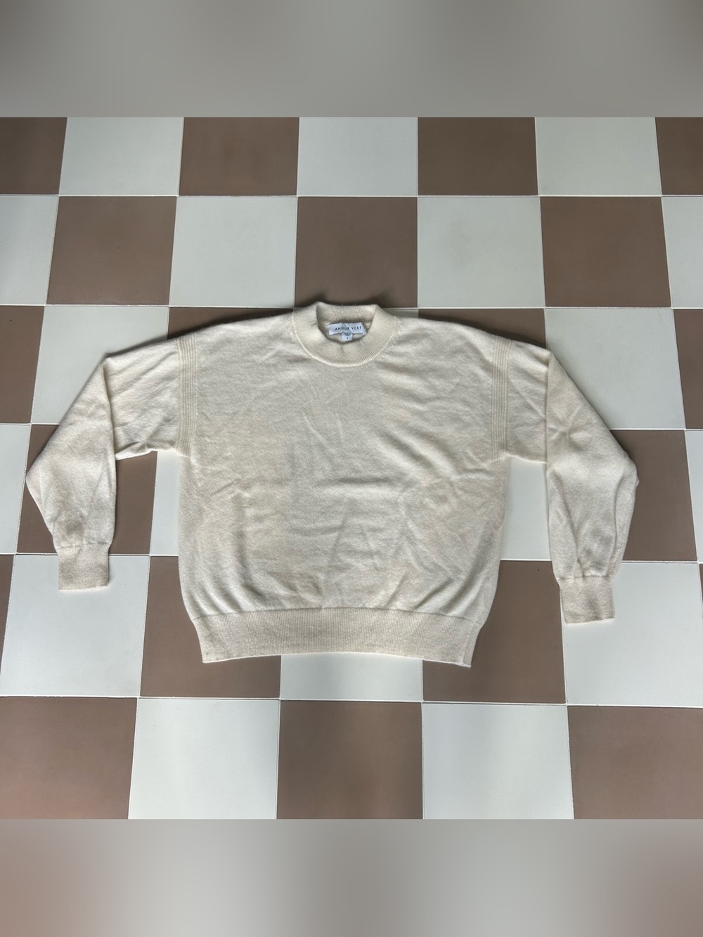 Amour Vert Cashmere Crewneck Sweater Small Ivory Quiet Luxury